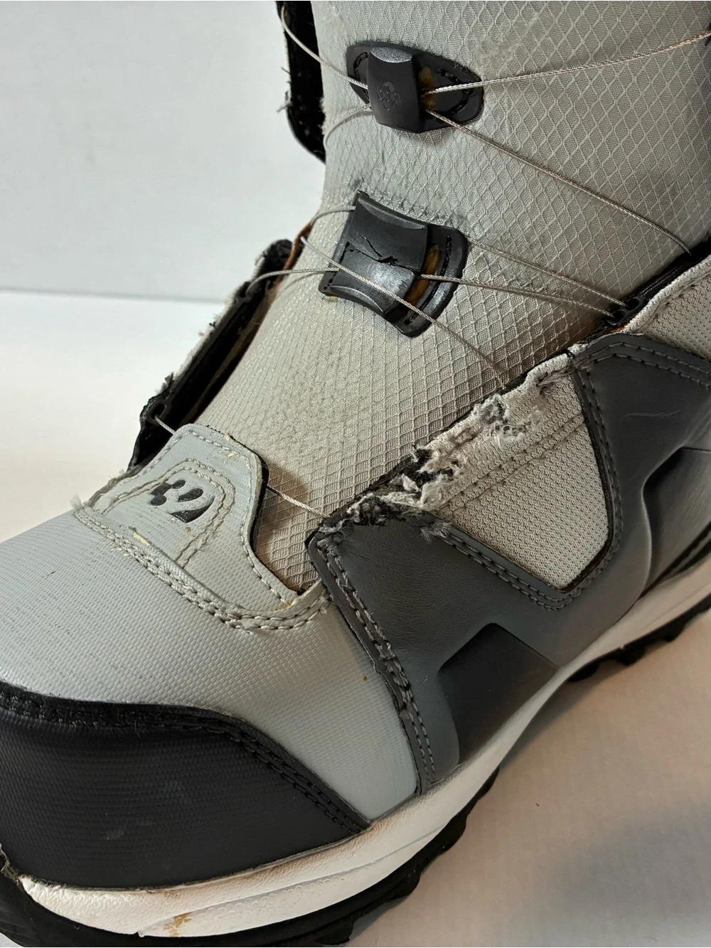 Thirtytwo fall 2013